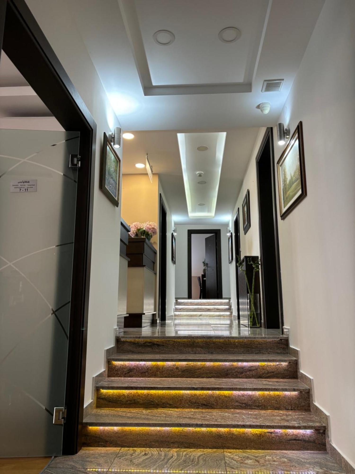 스렘스카 미트로비차 Atrium B&B 외부 사진